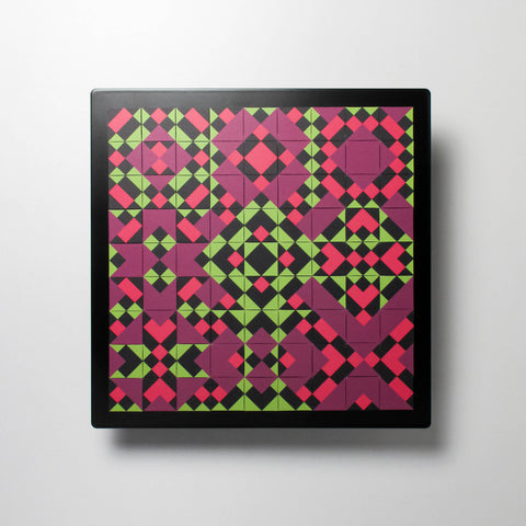 Adriano Attus | Neometria on Black/White Board | 12 | Diagonal VI