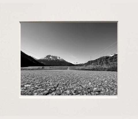 Margherita Lazzati | Cartoline dall'Engadina | Aeroporto piste 21 | ML P EN 12 | 33 x 40 cm