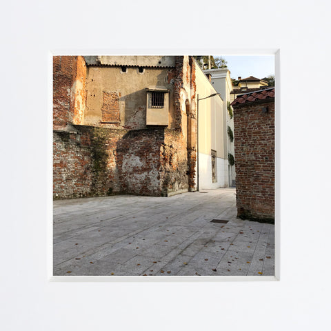 Carlotta Zucca | Dietro Via Brisa | CZ 03 MI